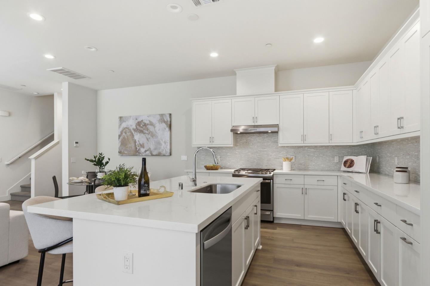 214 Proximity Way