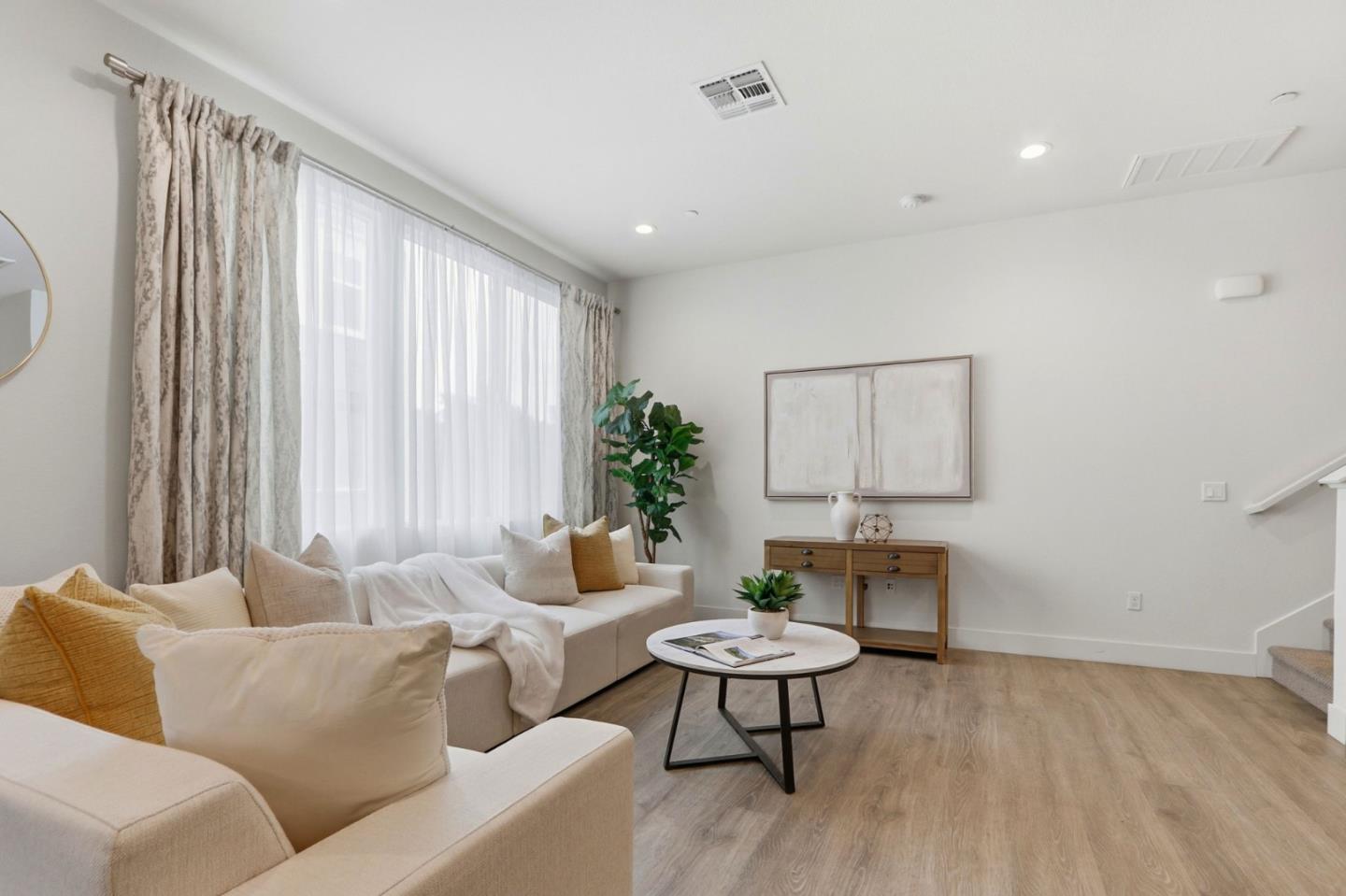 214 Proximity Way