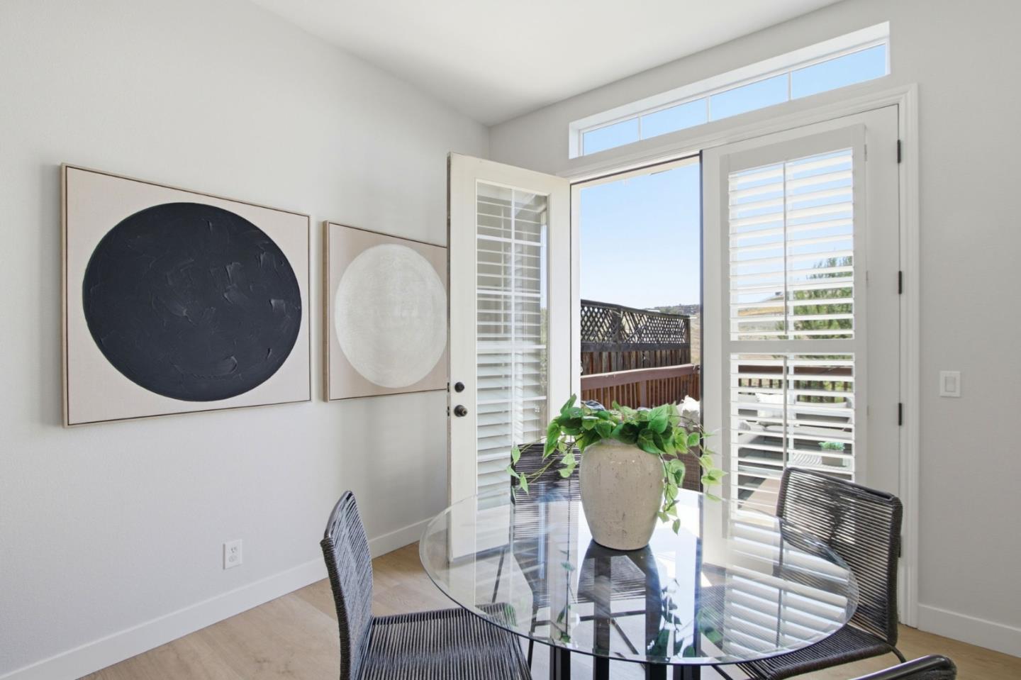 2400 Plateau DR