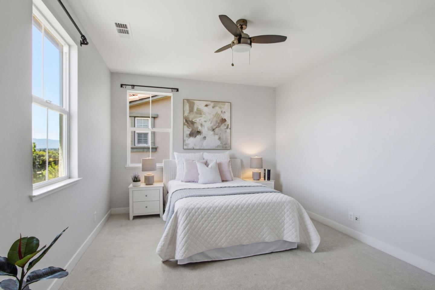 2400 Plateau DR