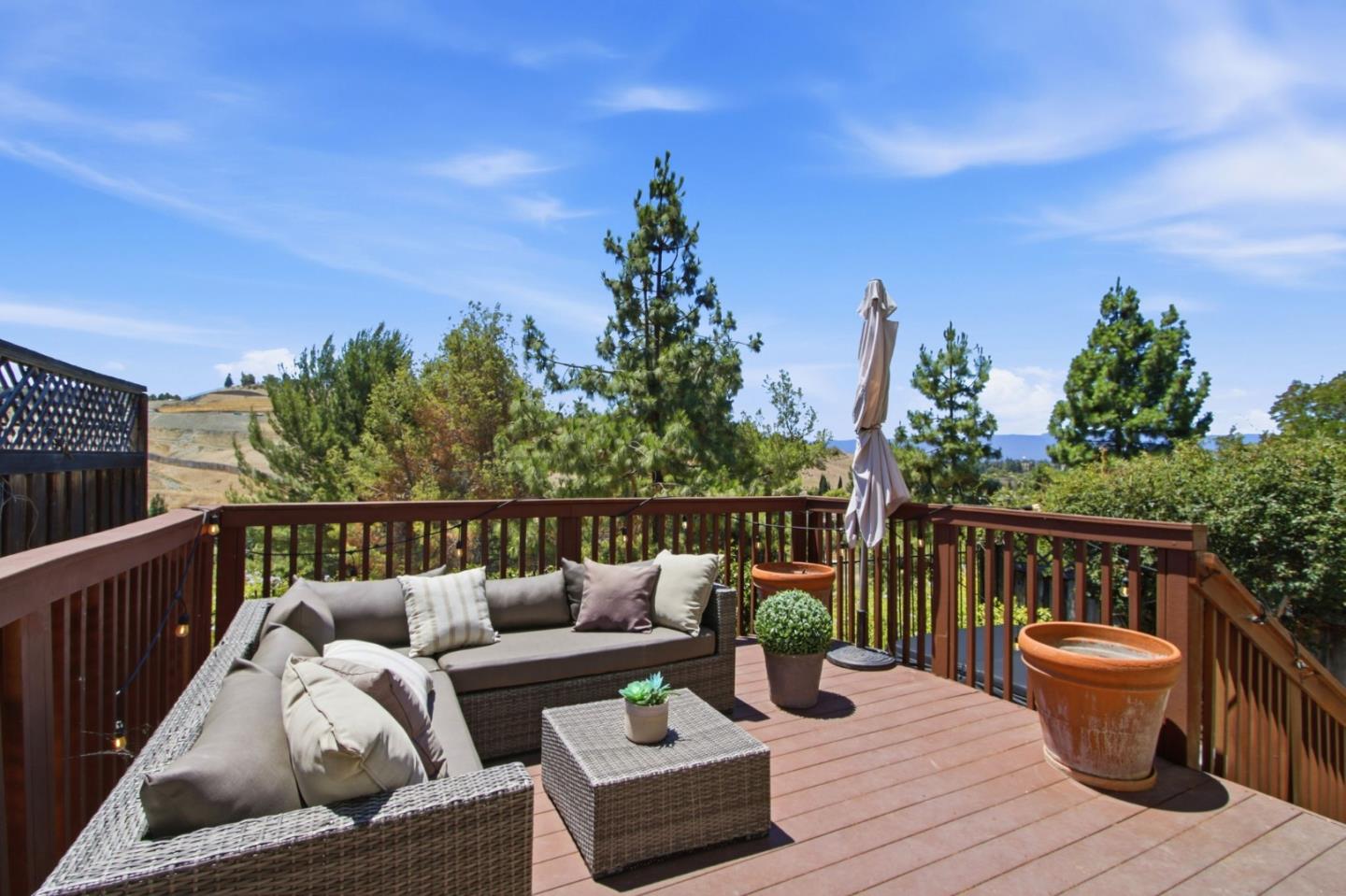 2400 Plateau DR