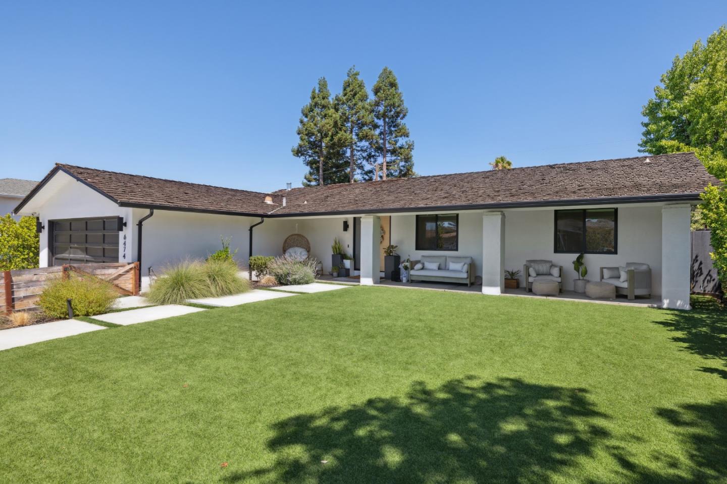 6474 Camelia DR