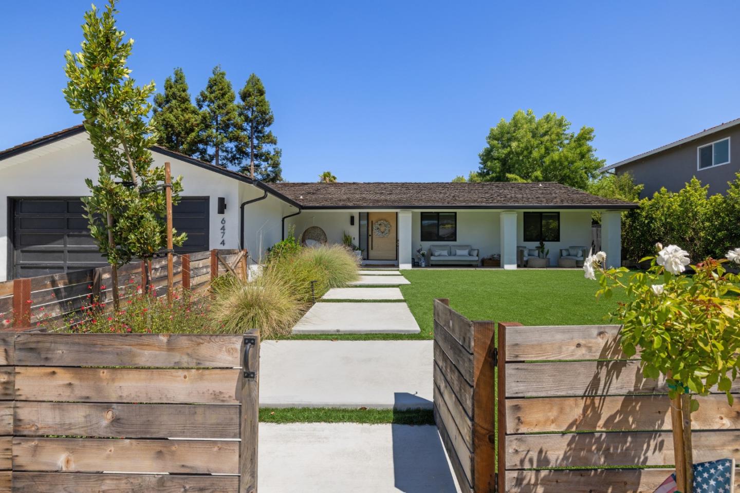 6474 Camelia DR