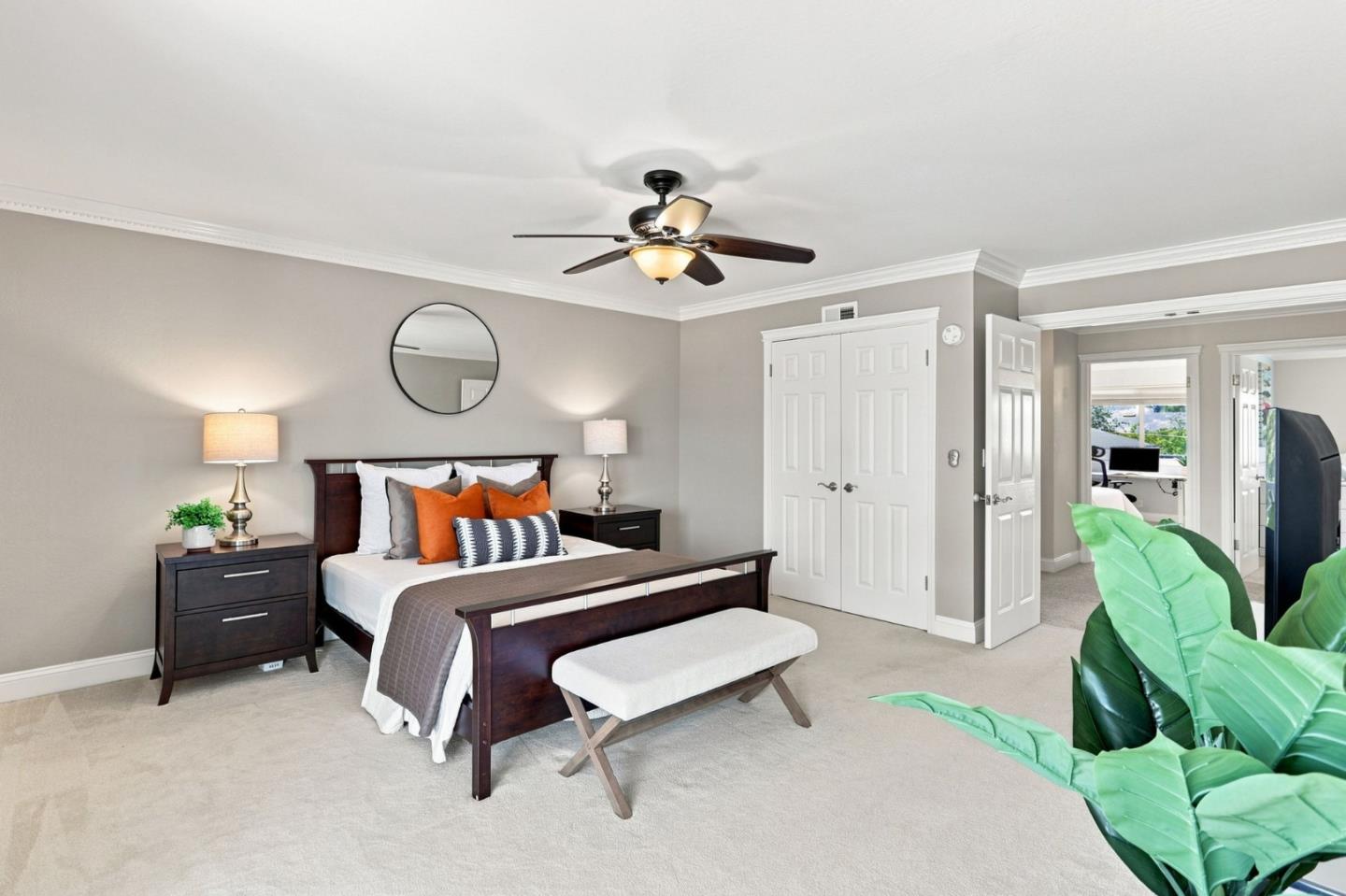 6463 Camelia DR