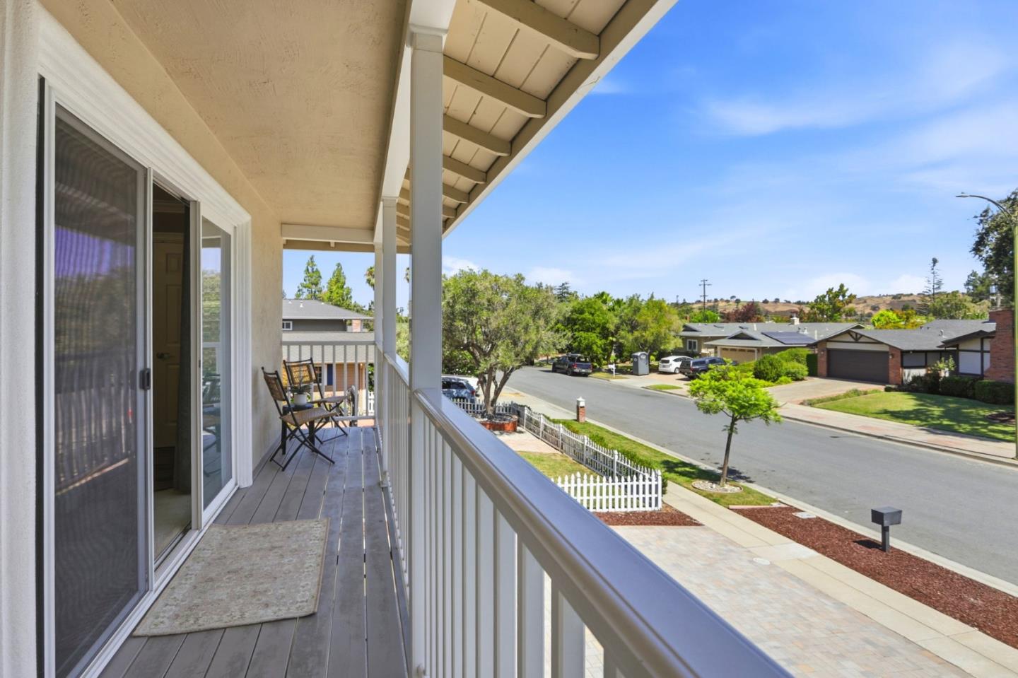 6463 Camelia DR