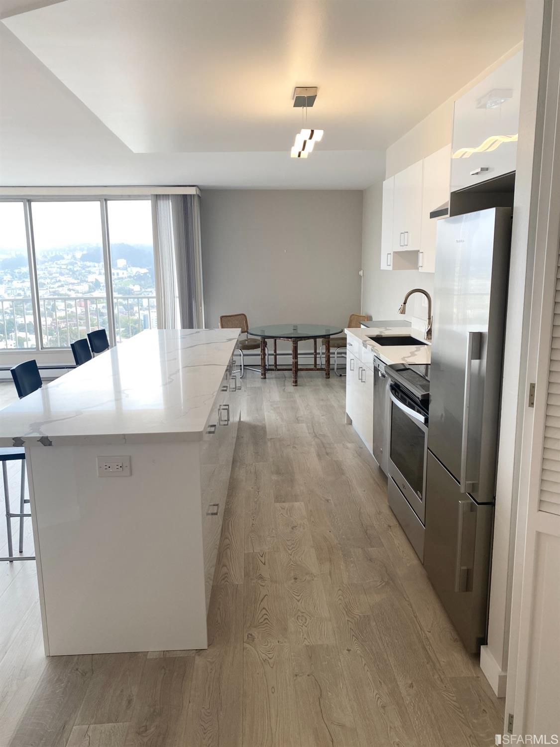 1200 Gough Street Unit: 19E