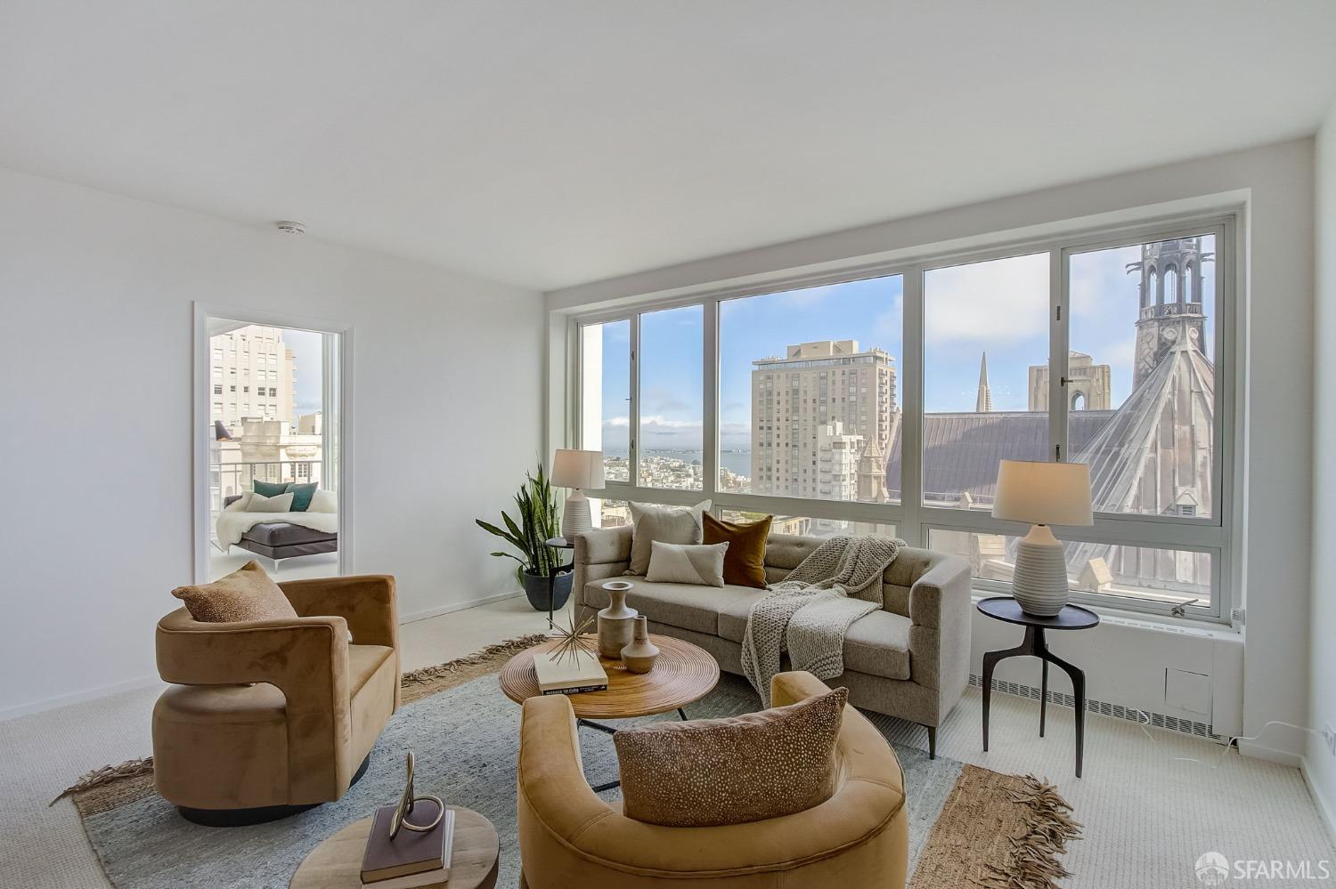 1200 California Street Unit: 11A