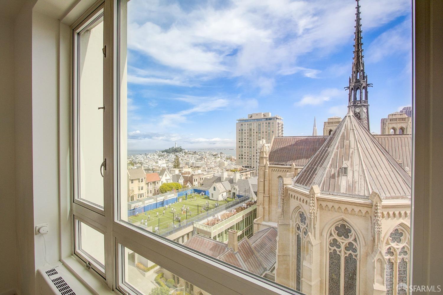 1200 California Street Unit: 11A