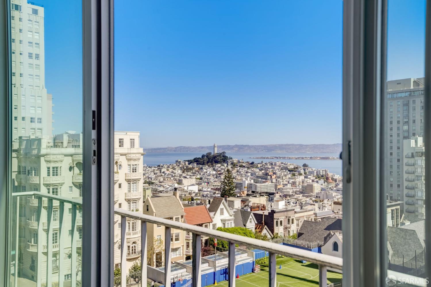 1200 California Street Unit: 11A