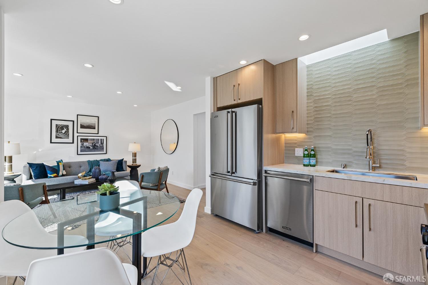 67 Gladstone Drive