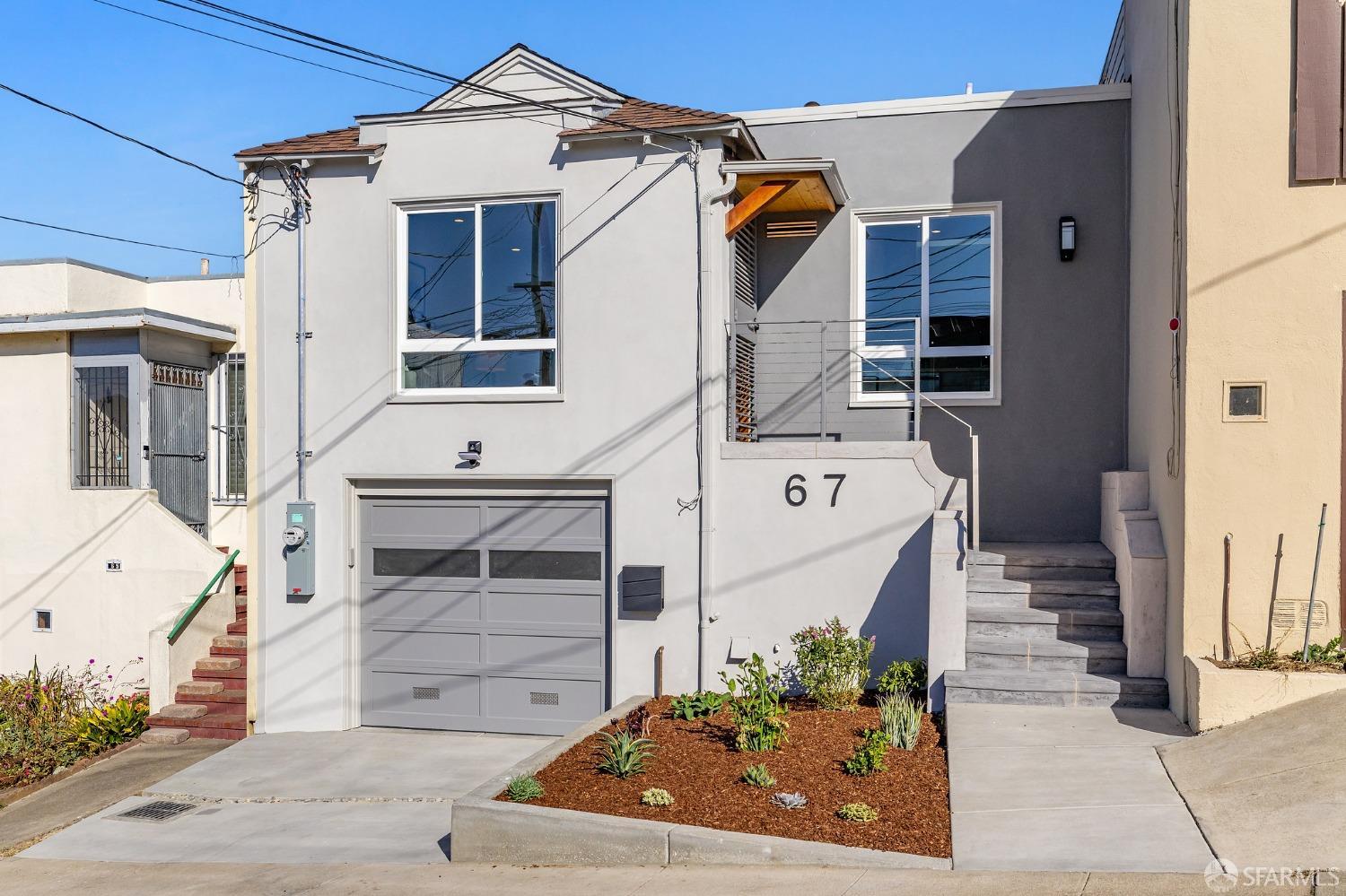 67 Gladstone Drive