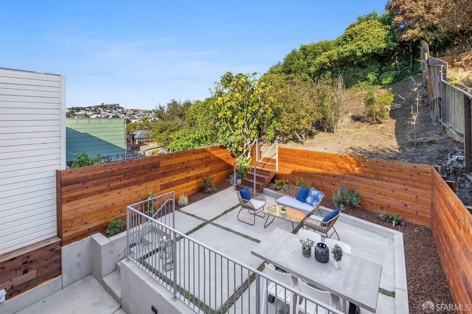 67 Gladstone Drive