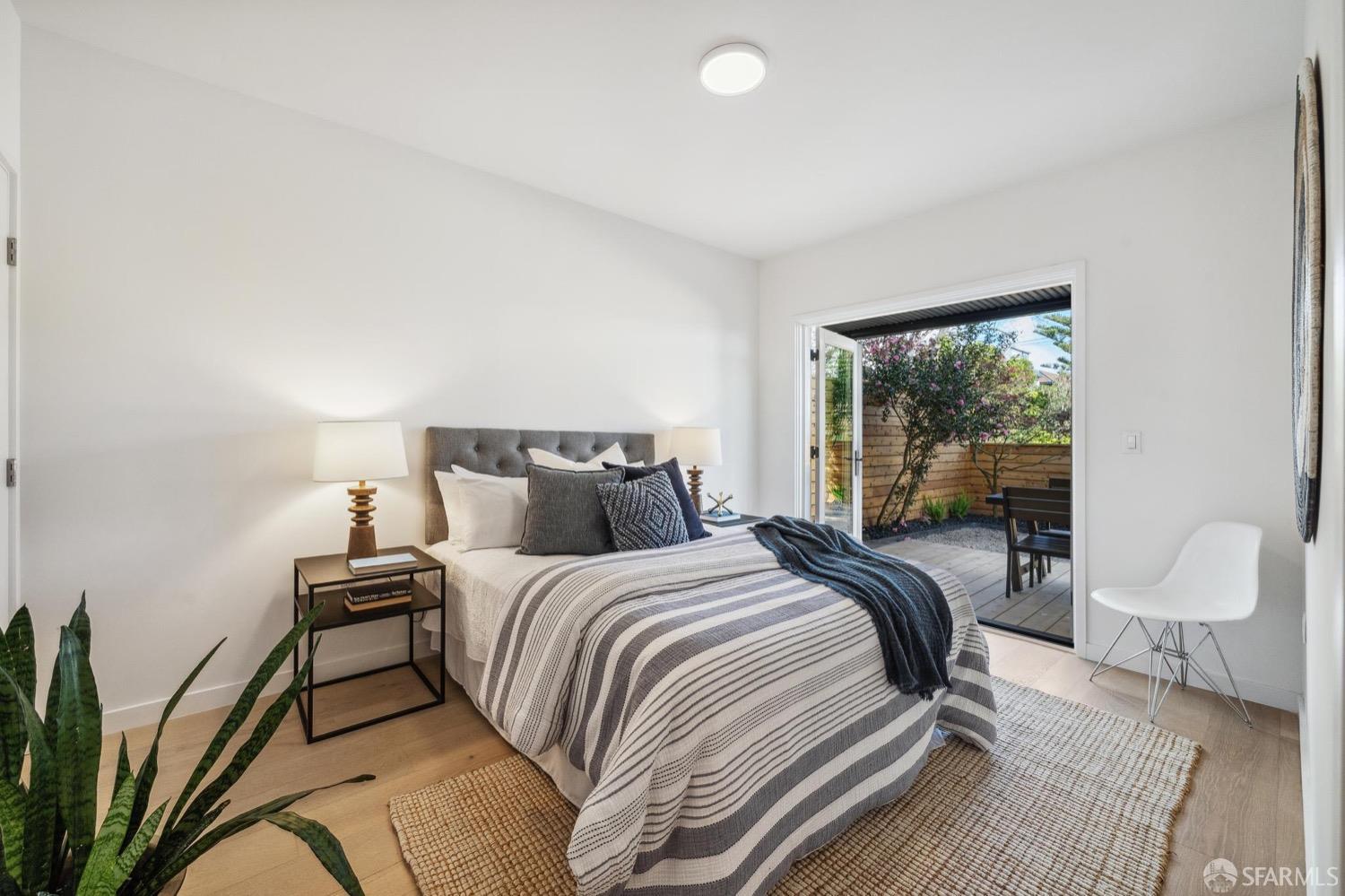 136 Parnassus Avenue # 4