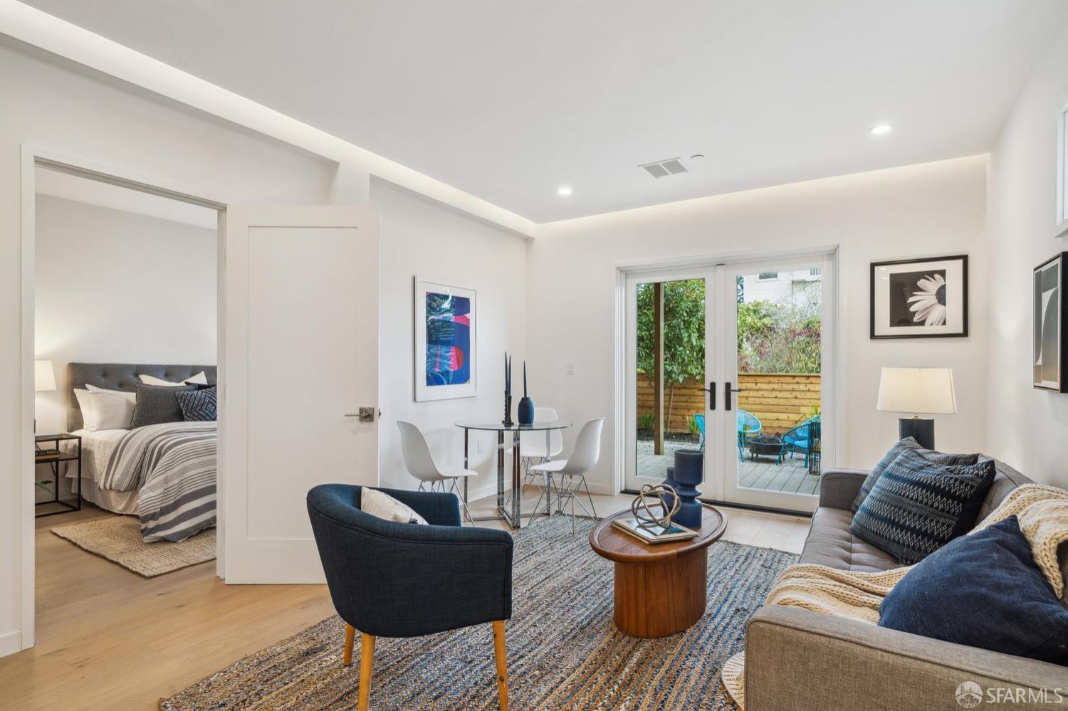 136 Parnassus Avenue # 4