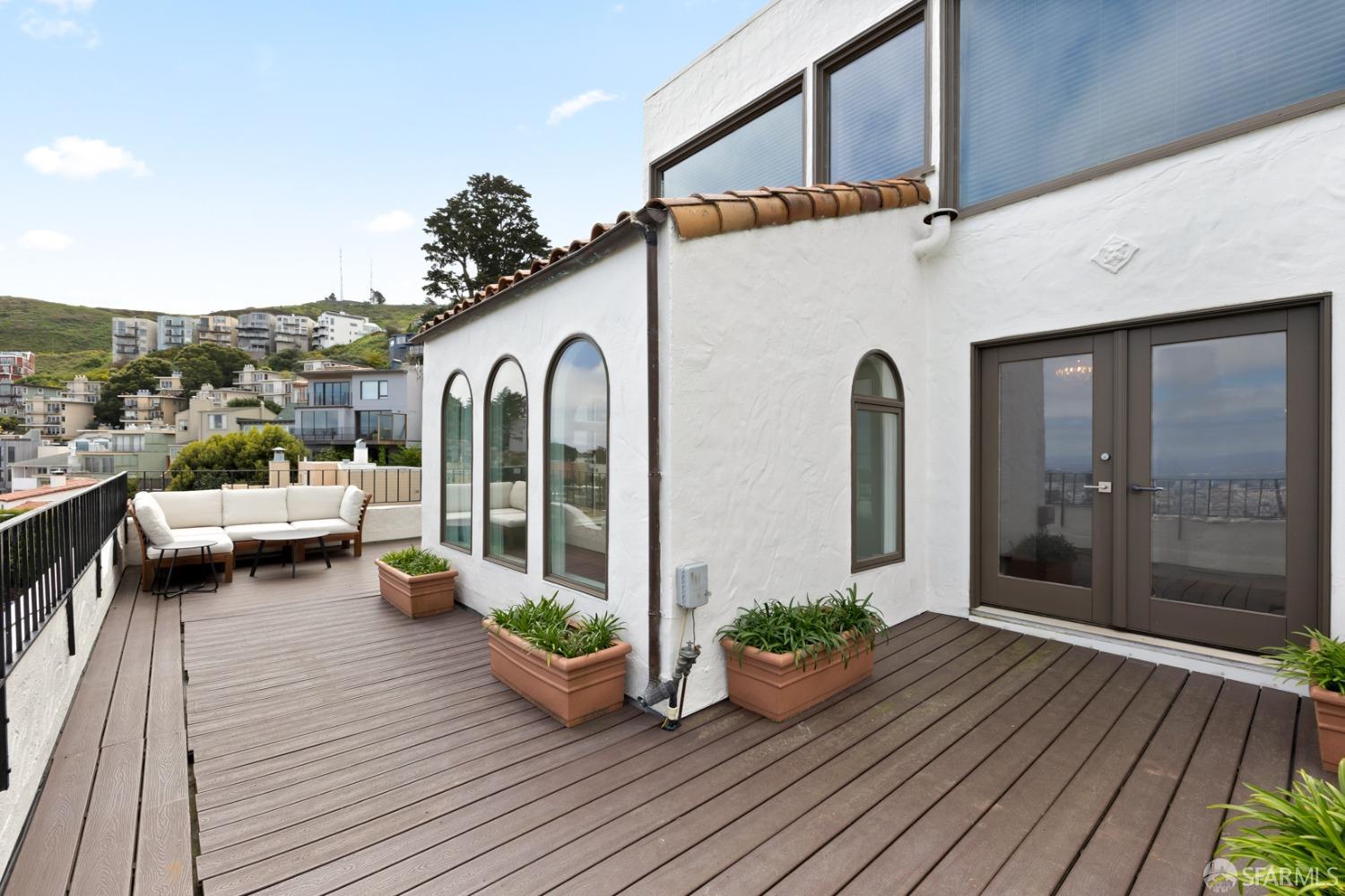 23 Graystone Terrace