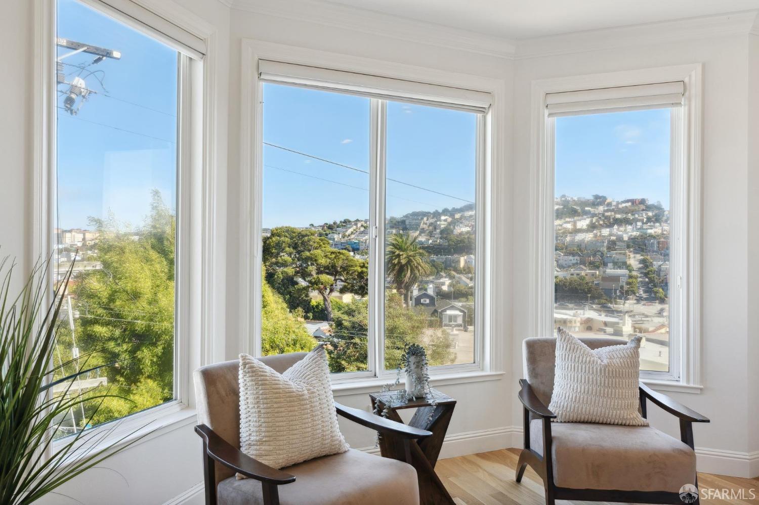 4005 Mission Street # 2