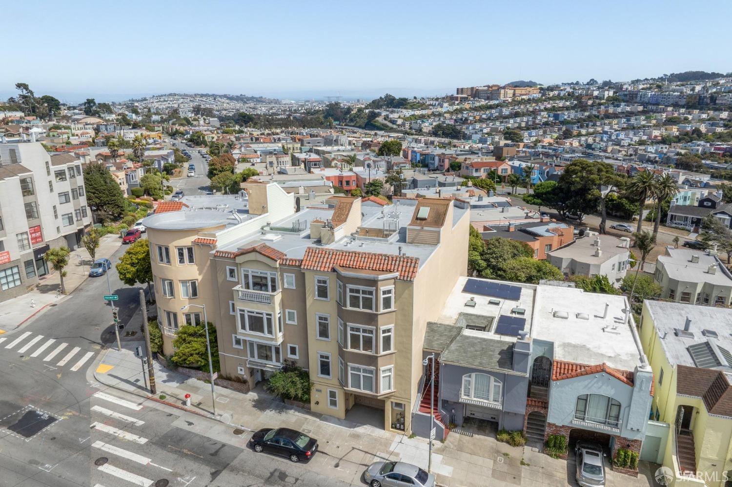 4005 Mission Street # 2