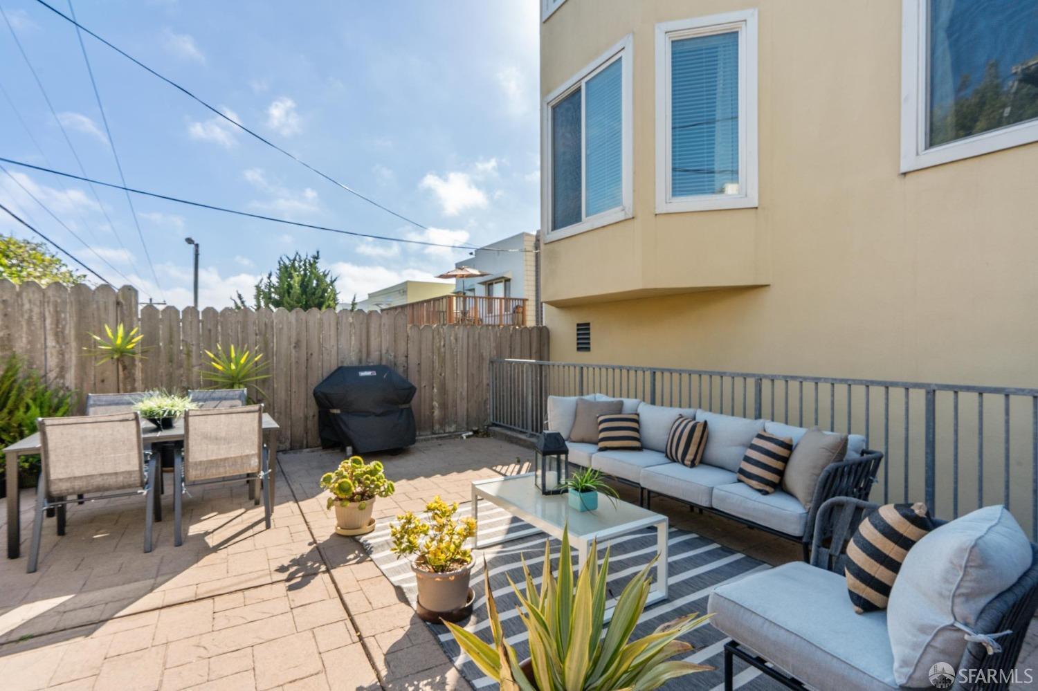 4005 Mission Street # 2