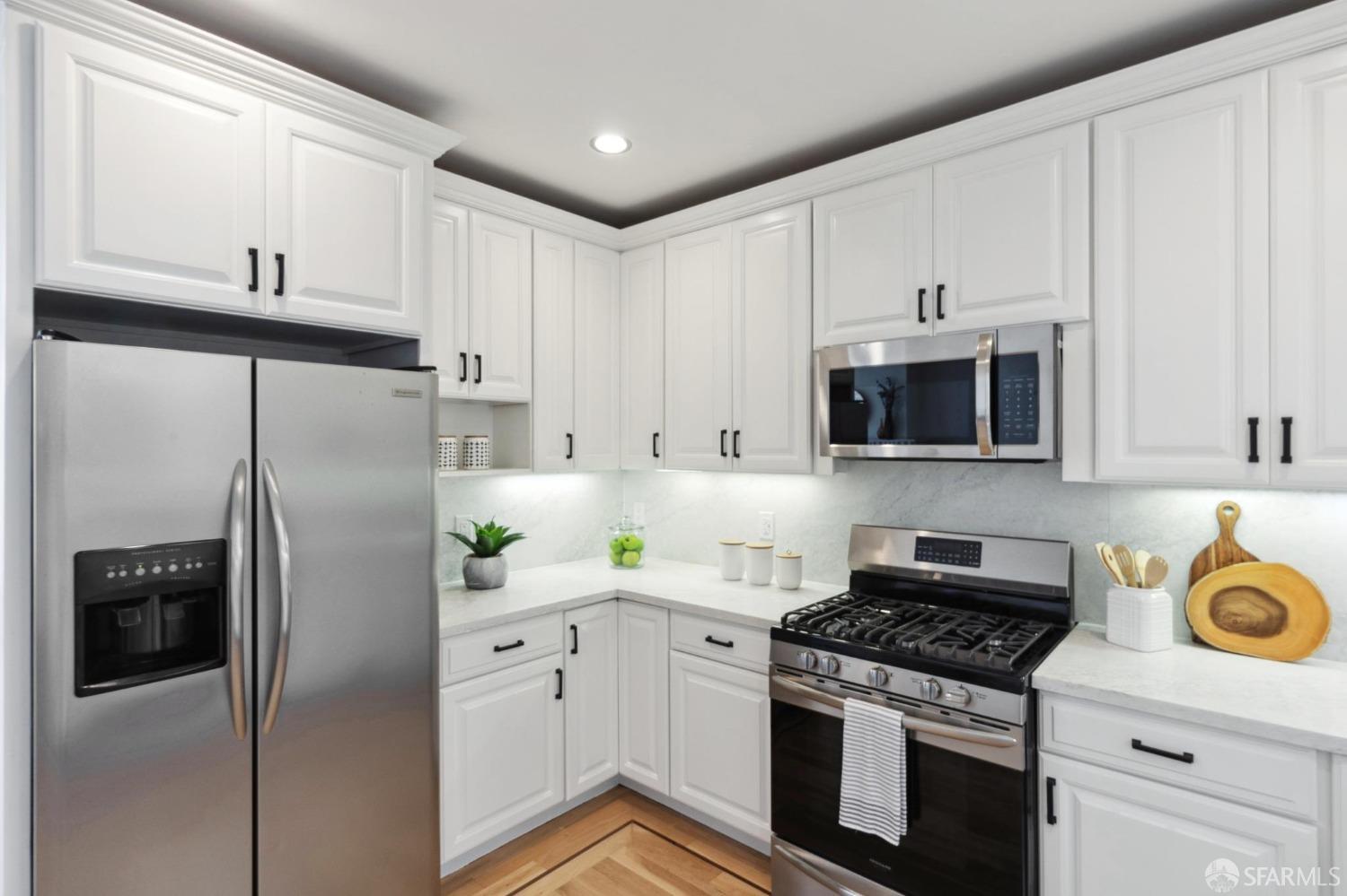 4005 Mission Street # 2
