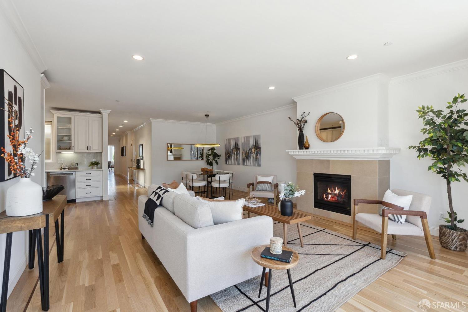 4005 Mission Street # 2