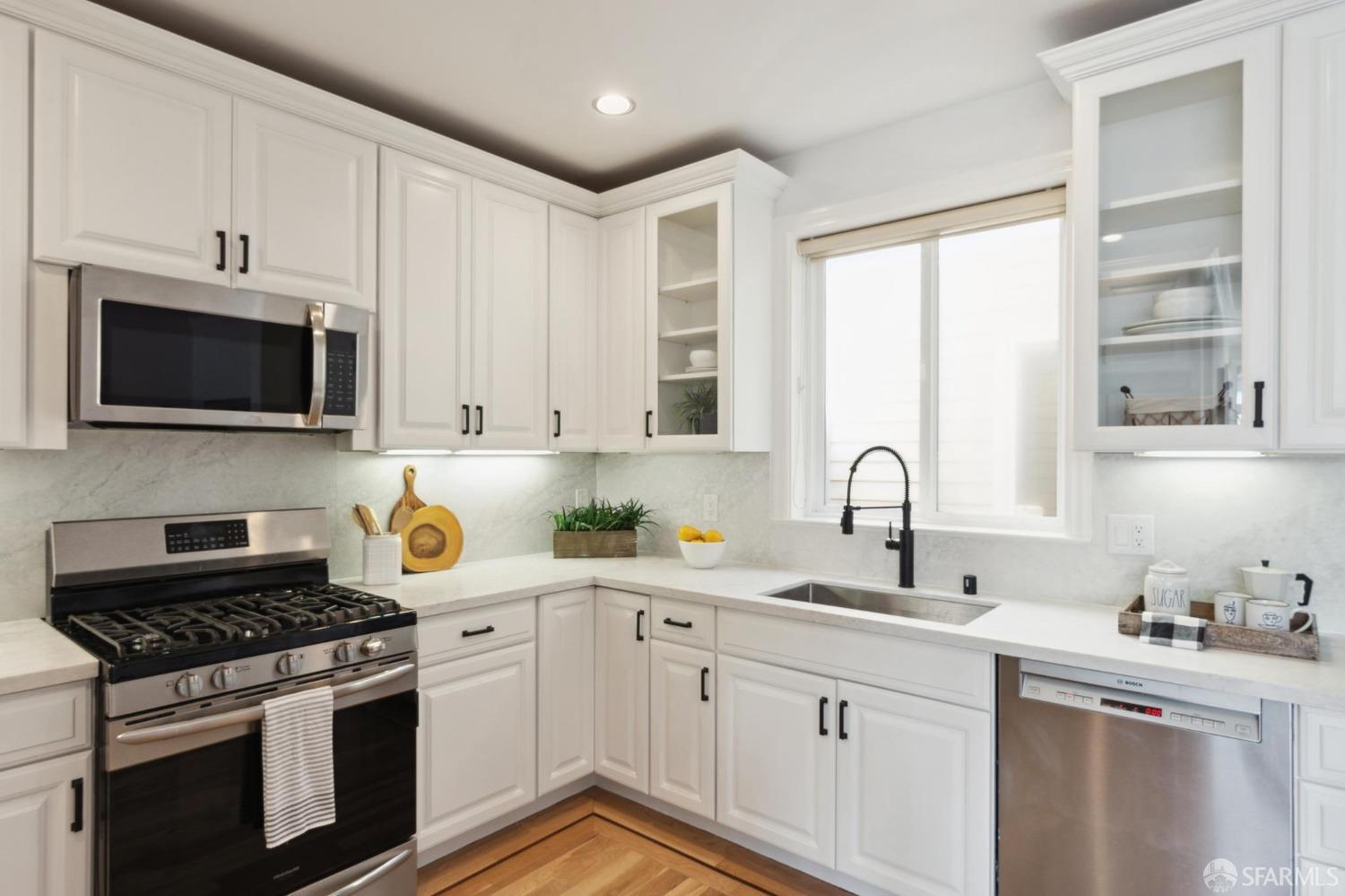 4005 Mission Street # 2