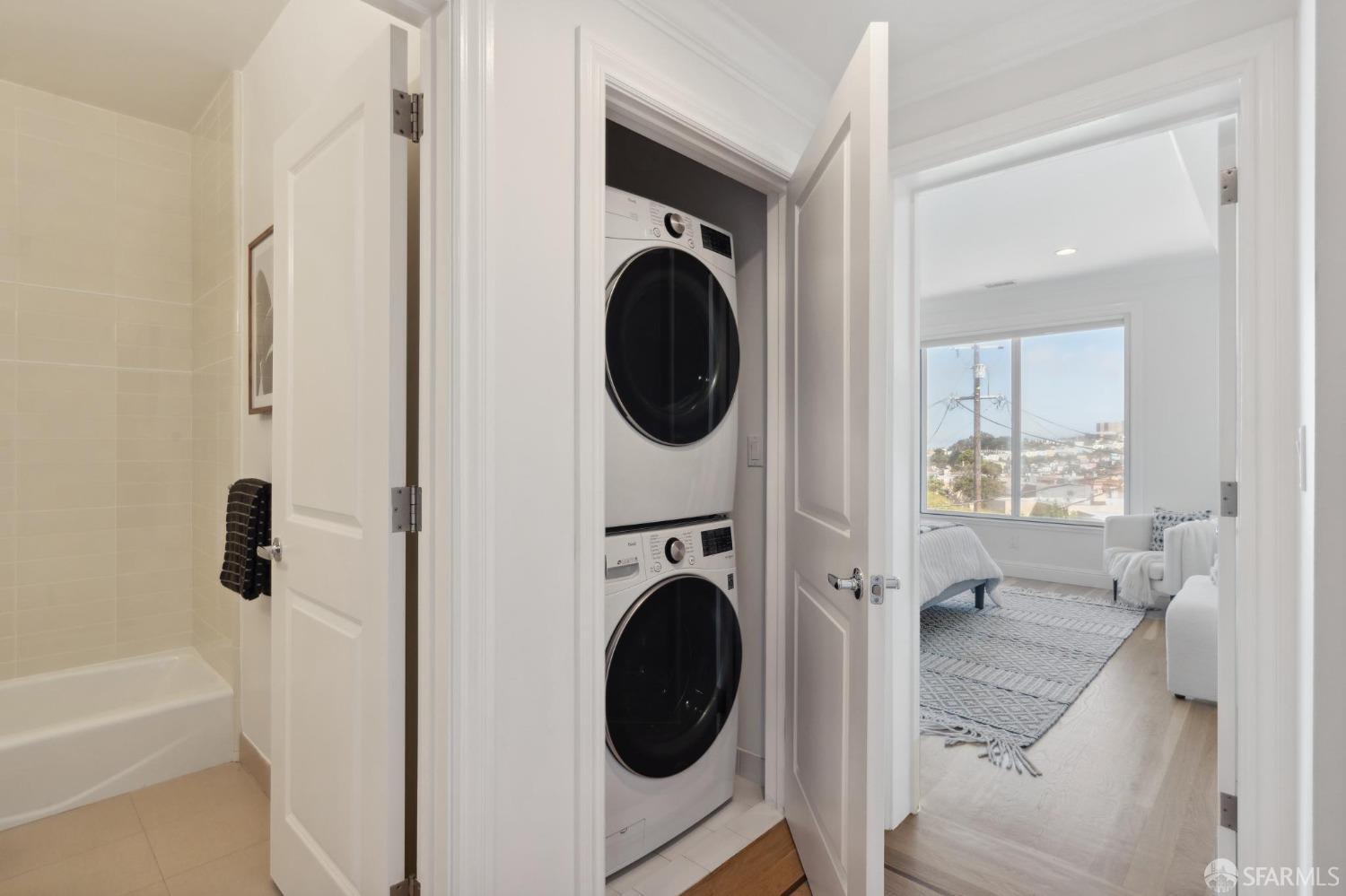 4005 Mission Street # 2