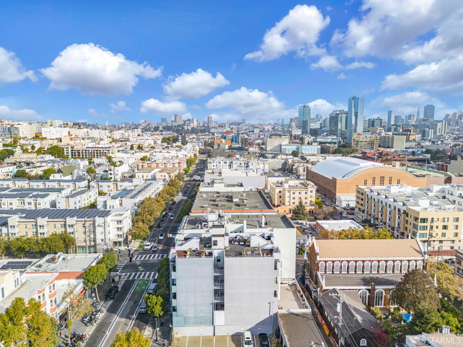 413 Valencia Street # 303