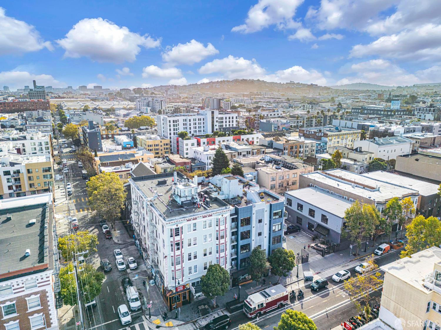 413 Valencia Street # 303