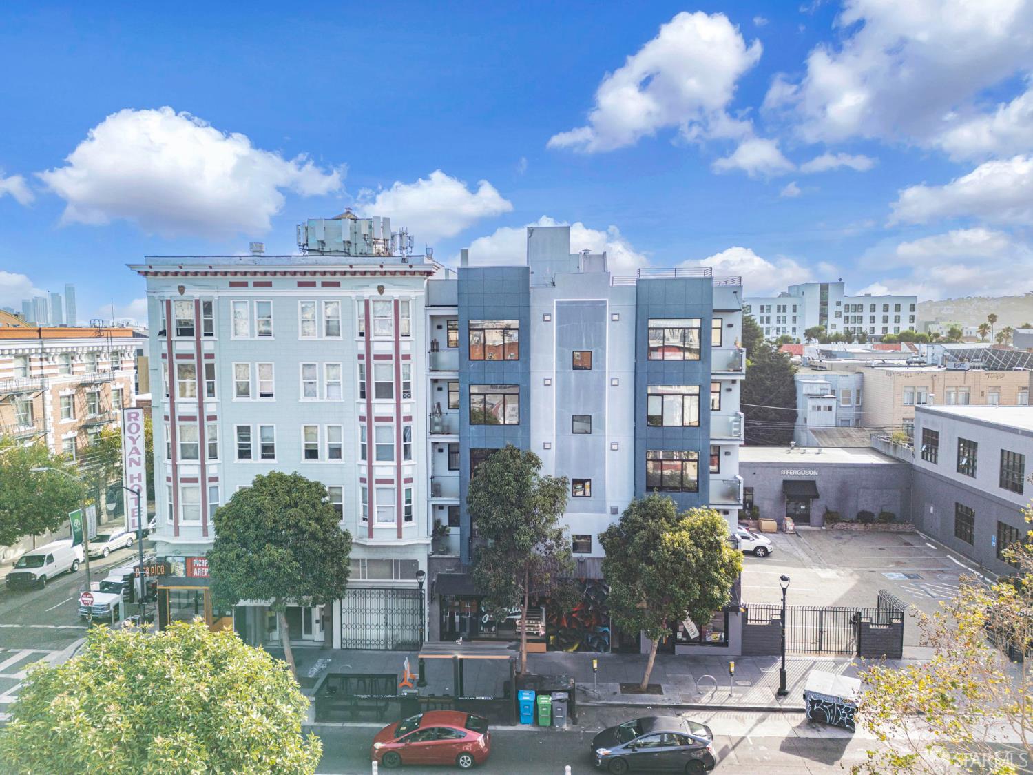 413 Valencia Street # 303