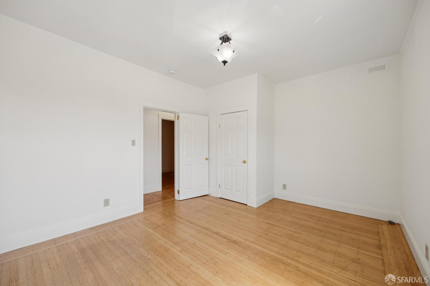 1541 Sanchez Street