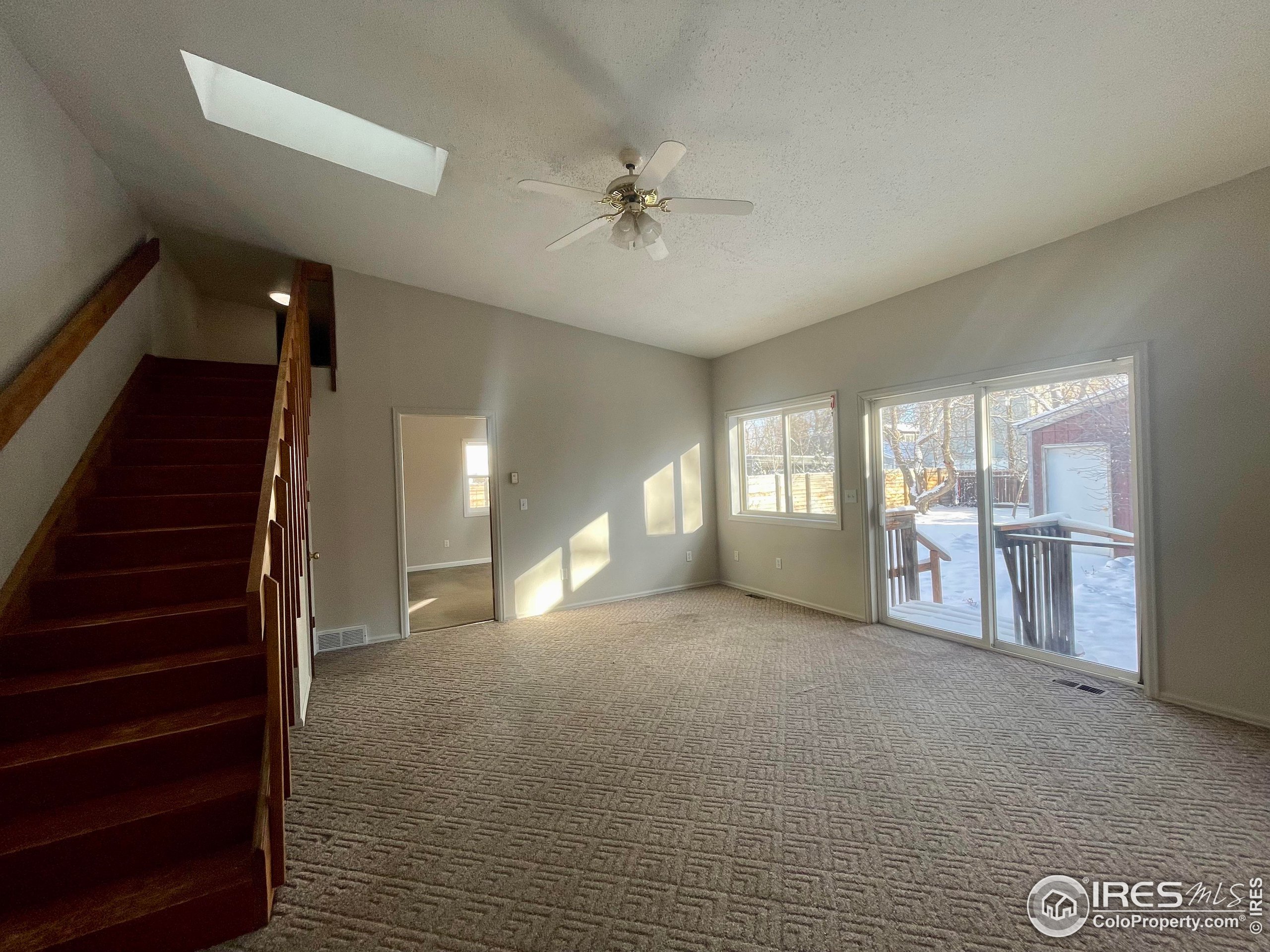 2644 Mapleton Ave