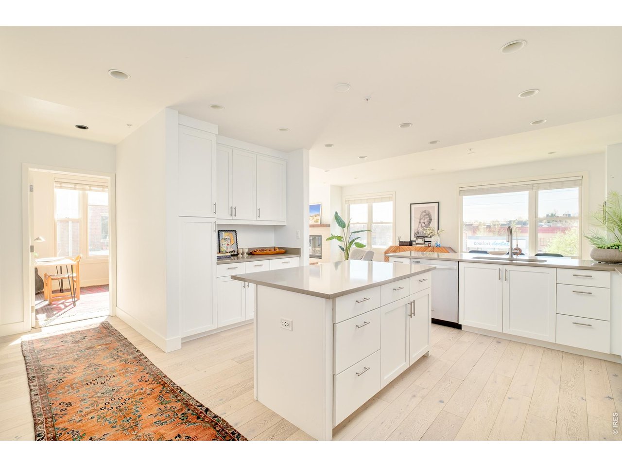 3301 Arapahoe Ave 221