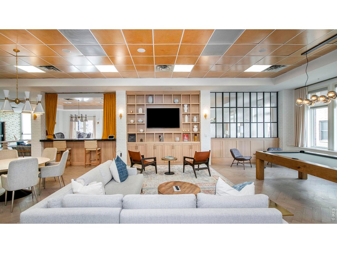 3301 Arapahoe Ave 221
