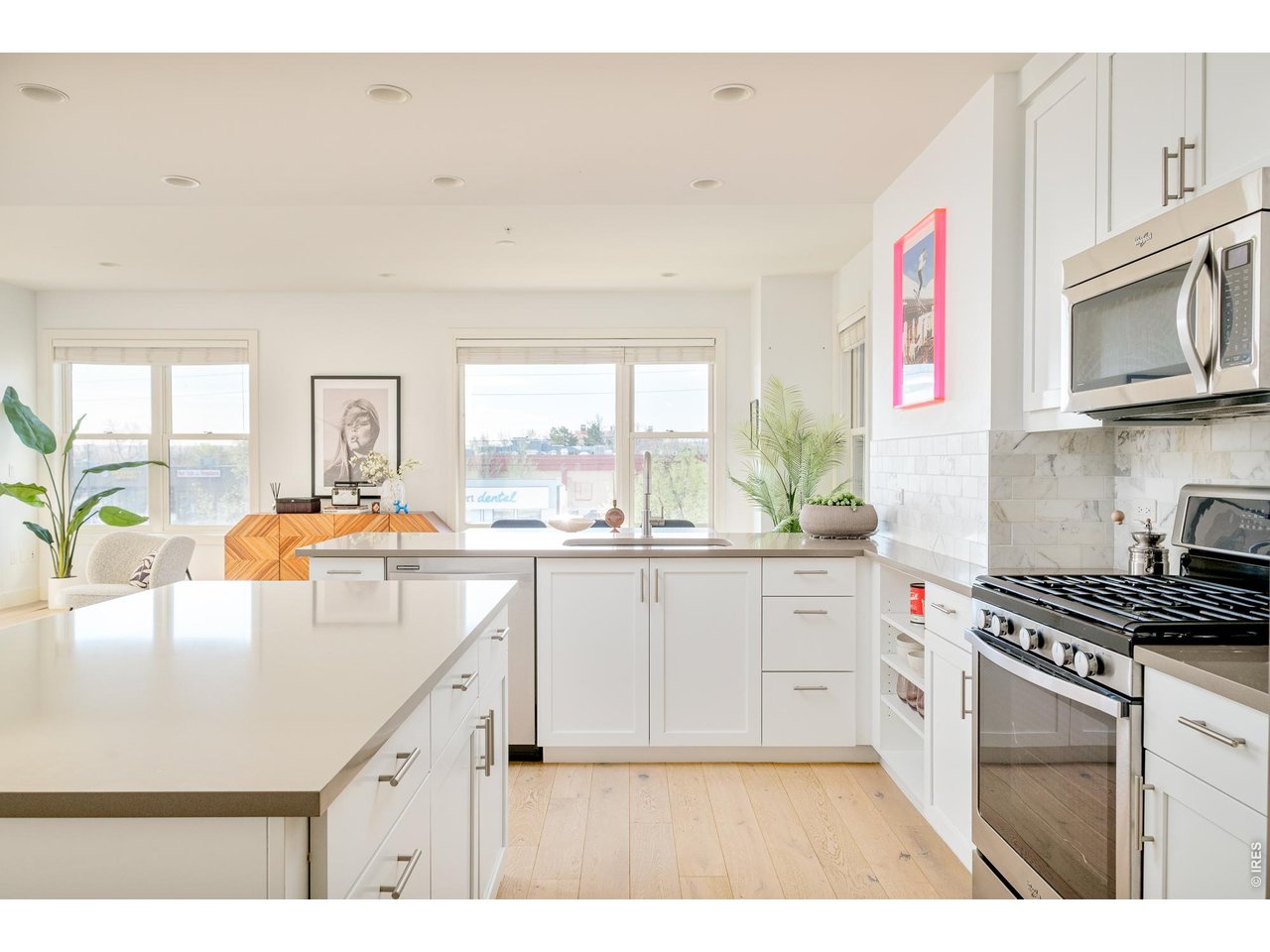 3301 Arapahoe Ave 221