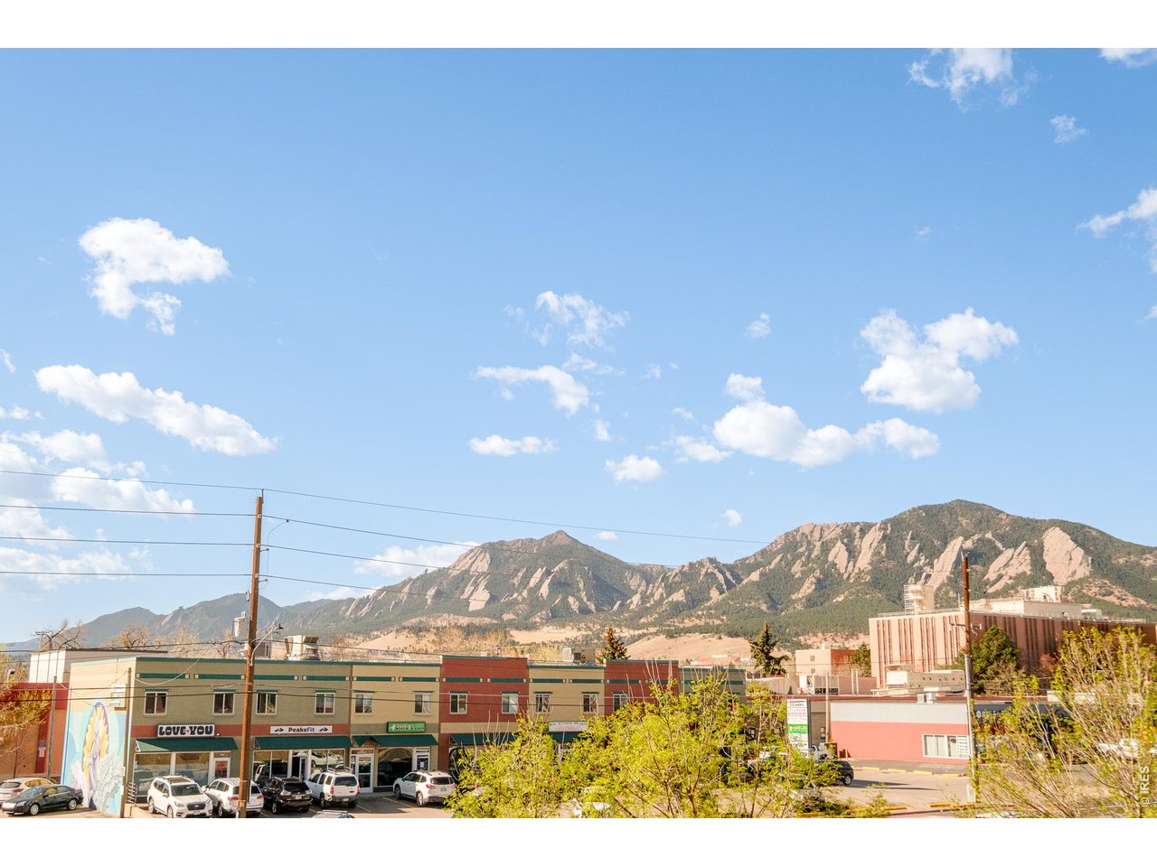 3301 Arapahoe Ave 221