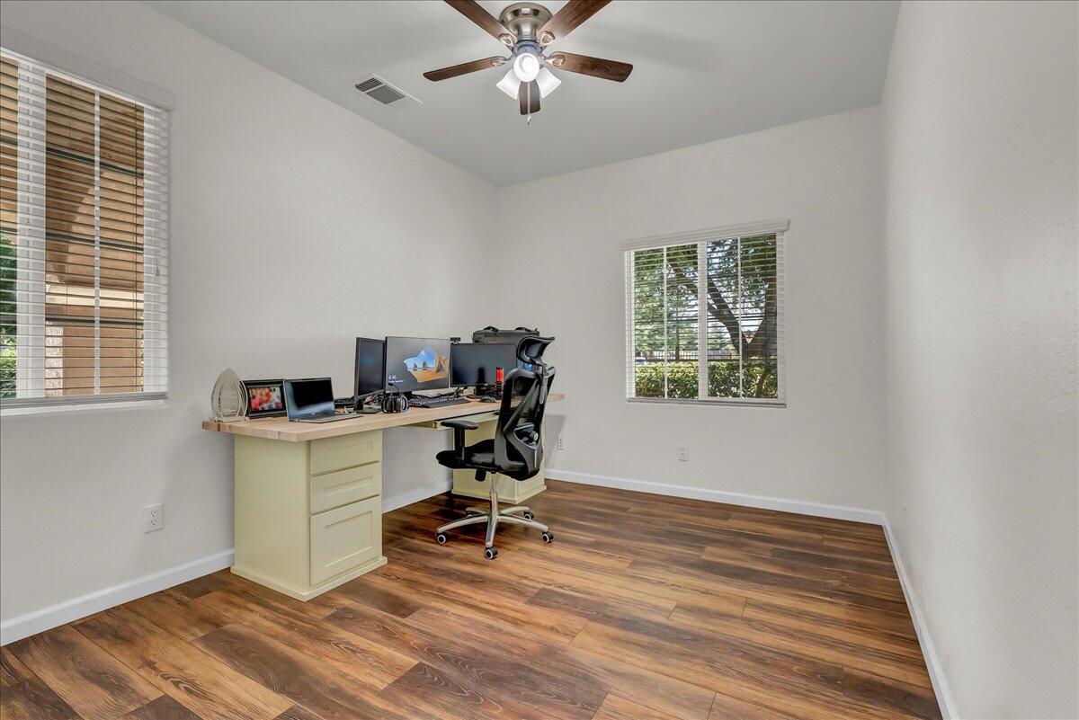 3431 W Taylor Court