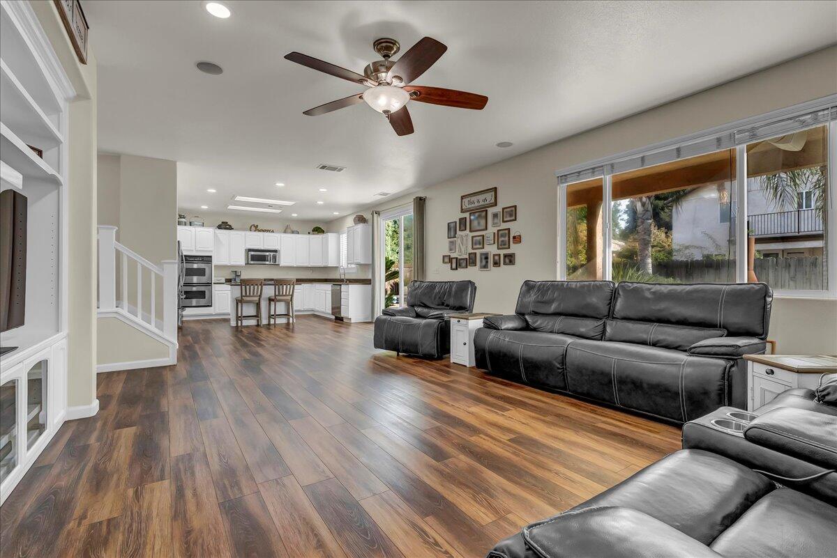 3431 W Taylor Court