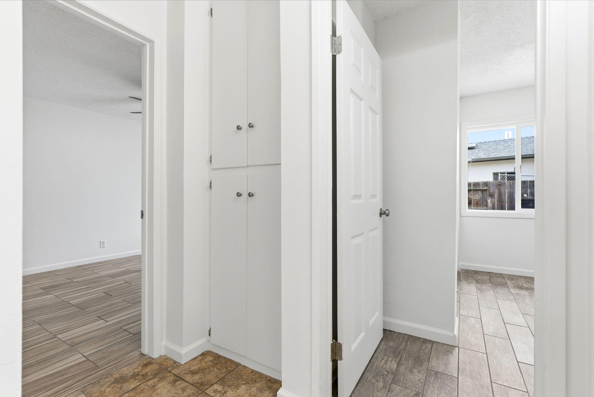 179 W Hazelwood Place