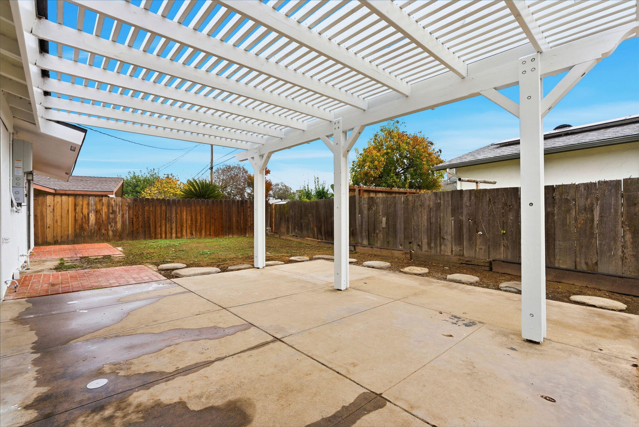 179 W Hazelwood Place