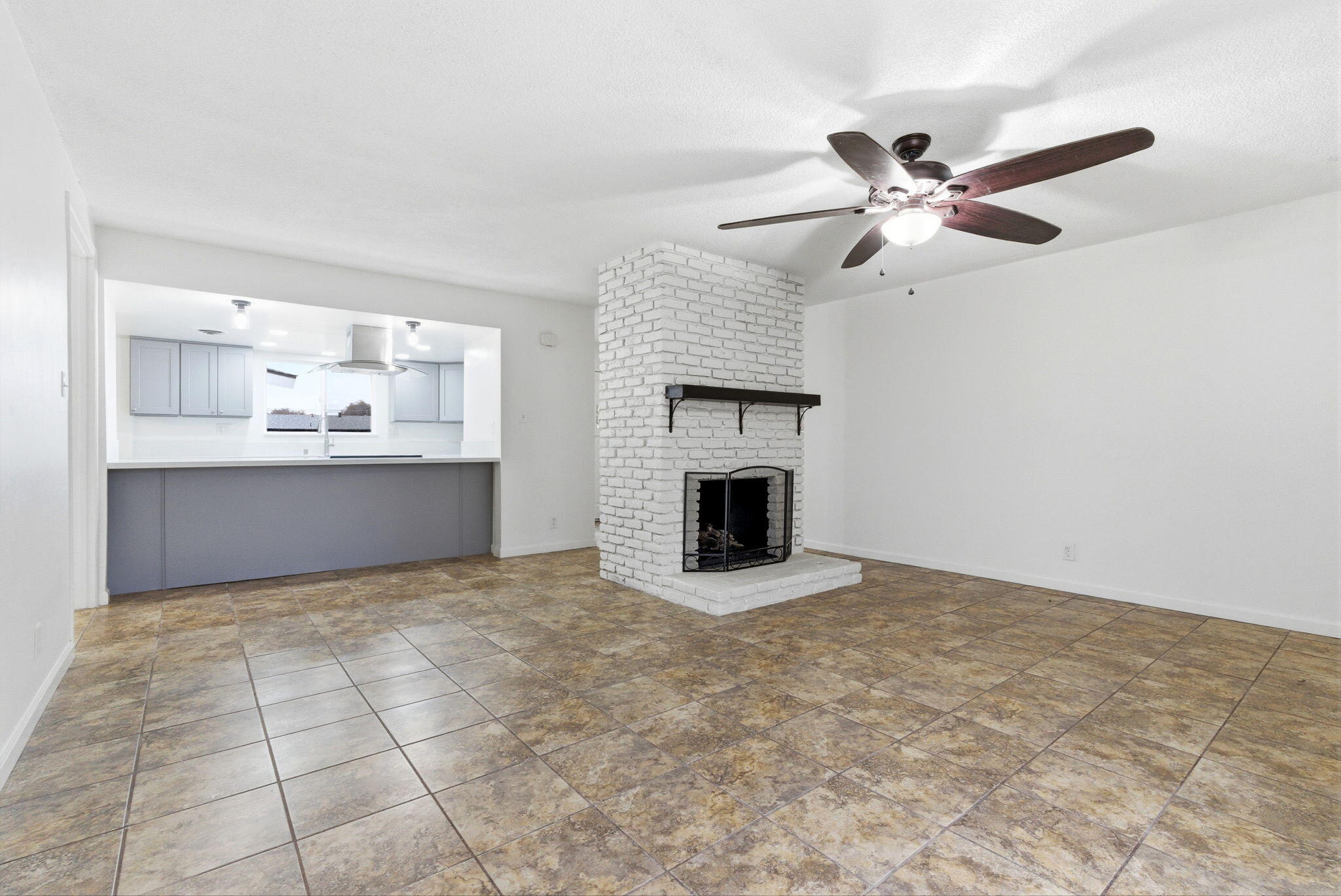 179 W Hazelwood Place