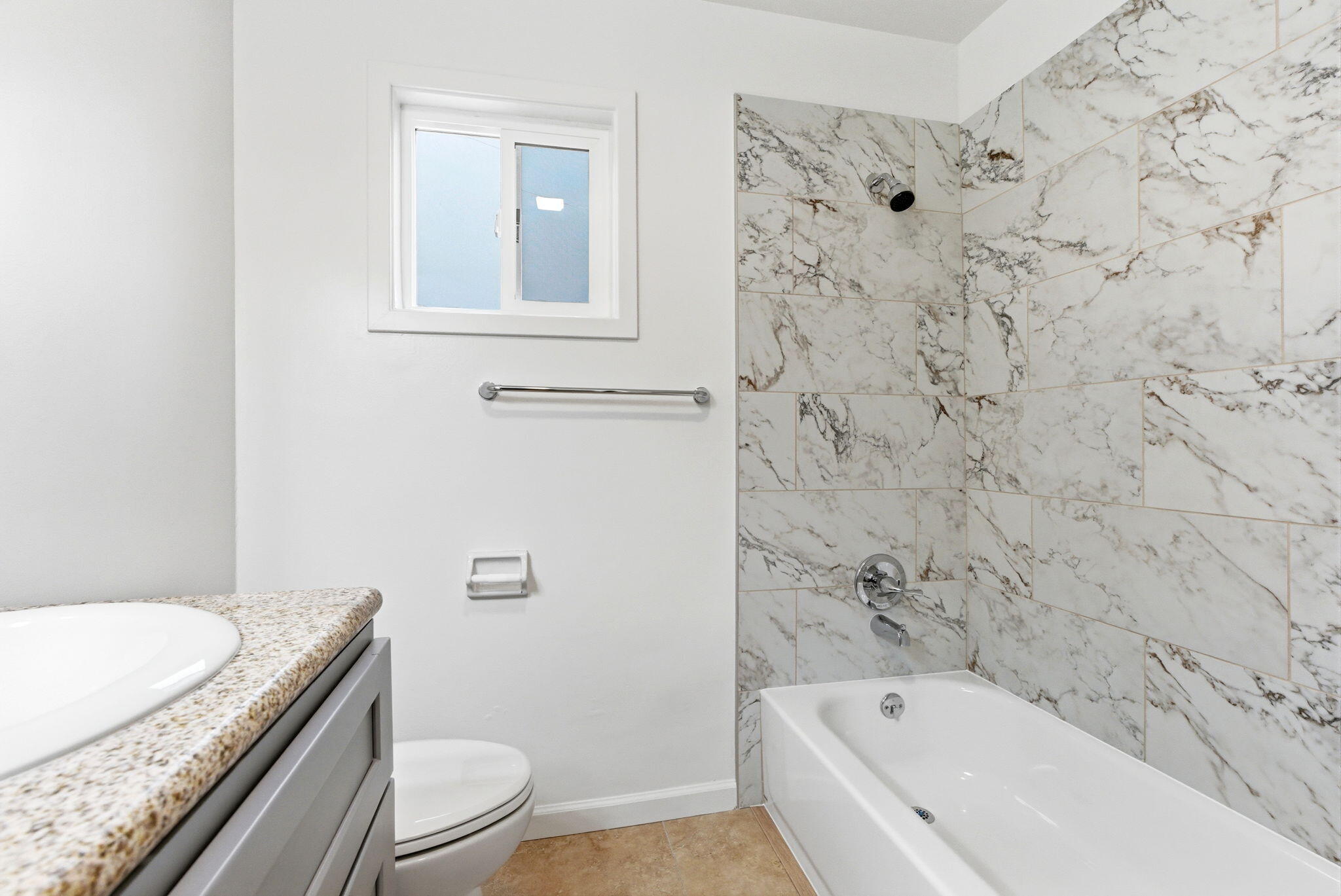 179 W Hazelwood Place