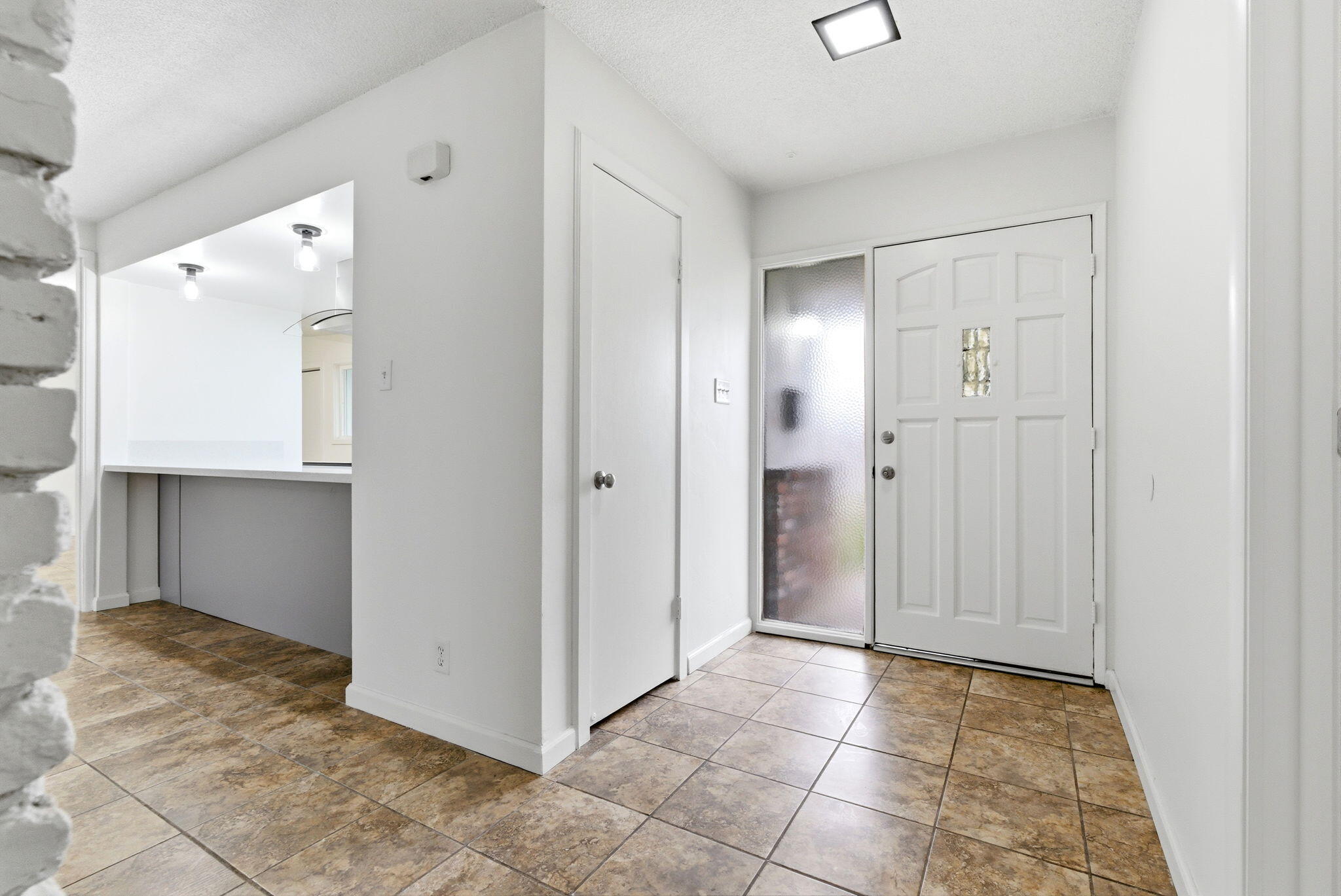 179 W Hazelwood Place