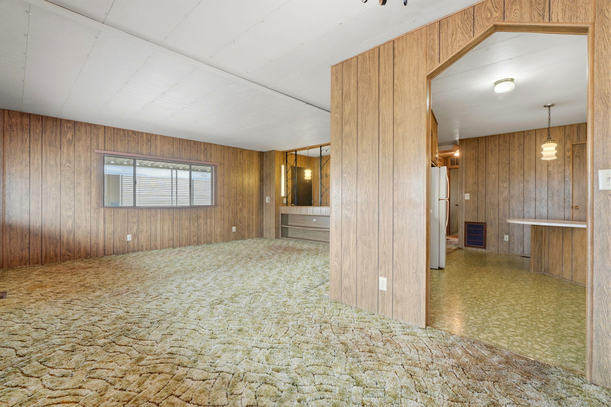 630 W Hermosa Street, Spc 6