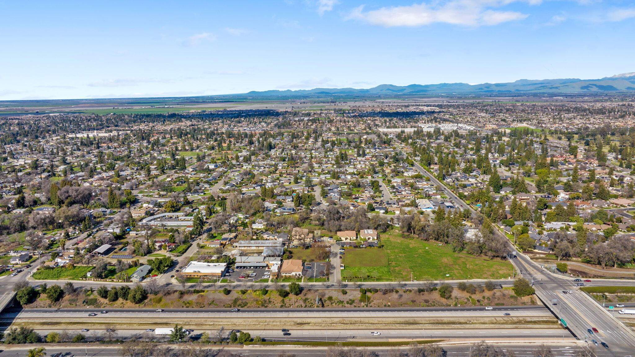 4232 W Mineral King Avenue