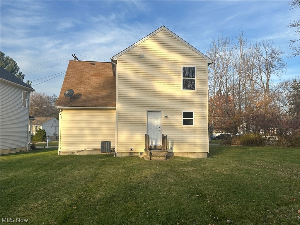 1324 Hamlin Drive