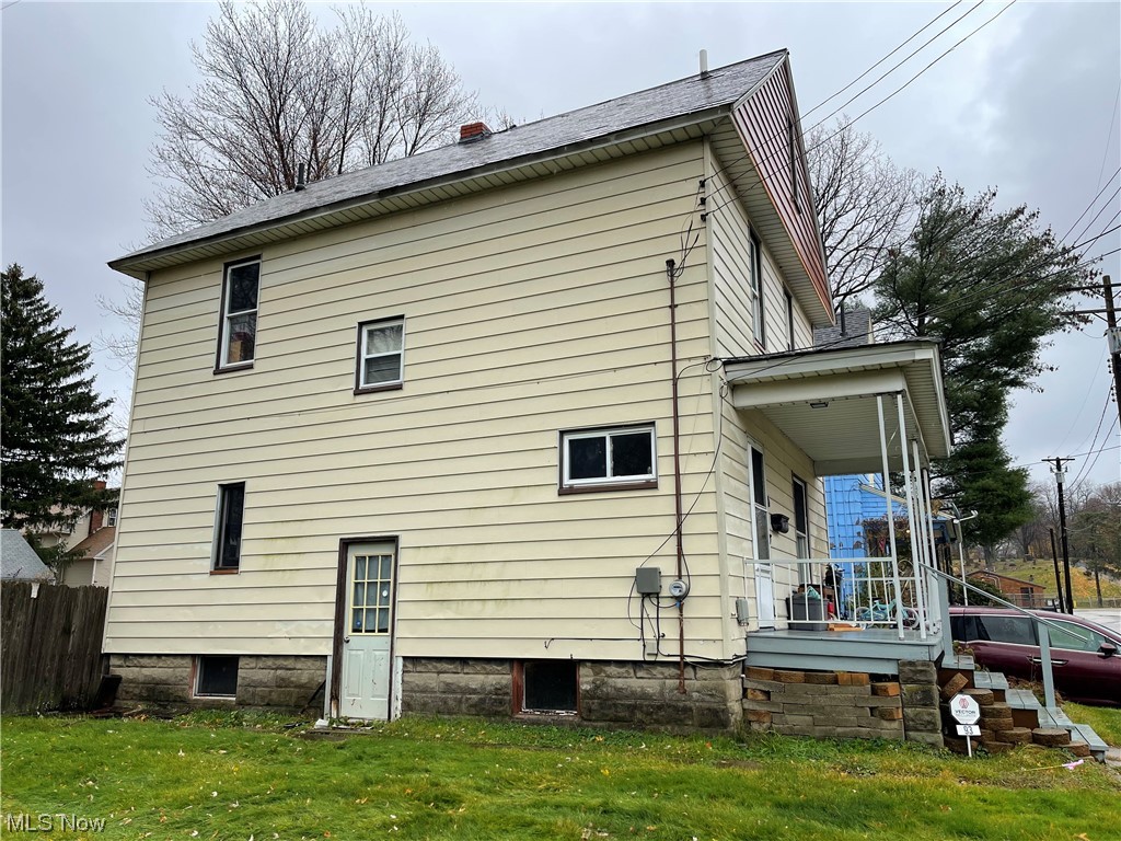 93 Ross Road