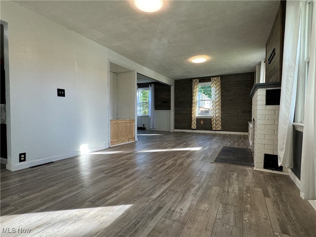 1641 W 19th Street