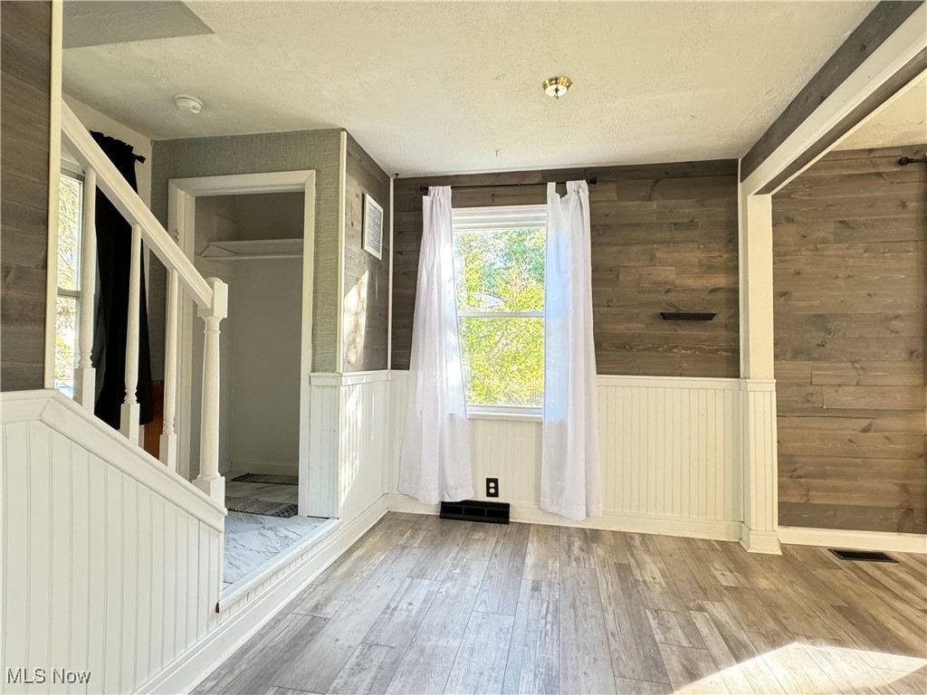 1641 W 19th Street