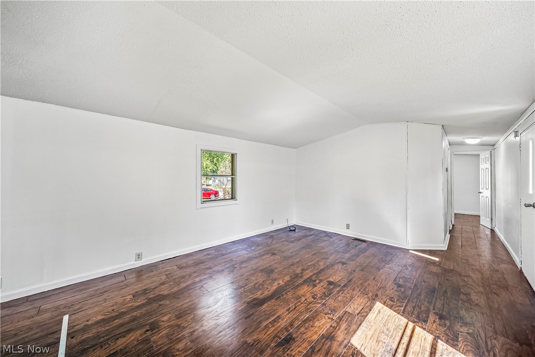 3583 Austin Road 84