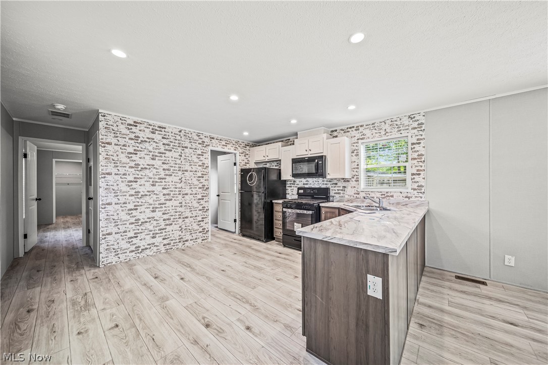 3583 Austin Road 7